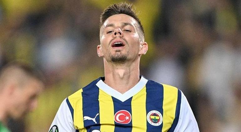 Fenerbahçede iki oyuncunun bileti kesildi Ferdi Kadıoğlu ve Oosterwolde kararı