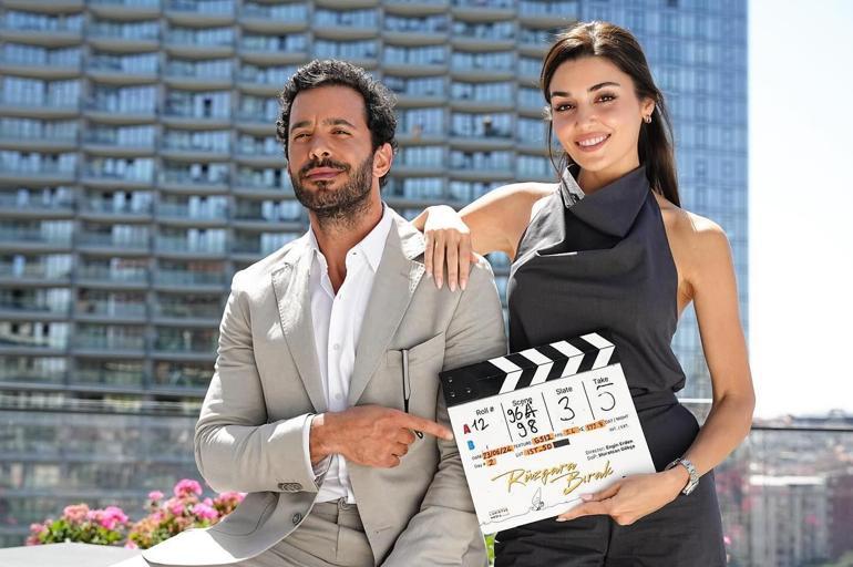 Hande Erçel ve Barış Arduç sete çıktı Birlikte ilk fotoğraf geldi