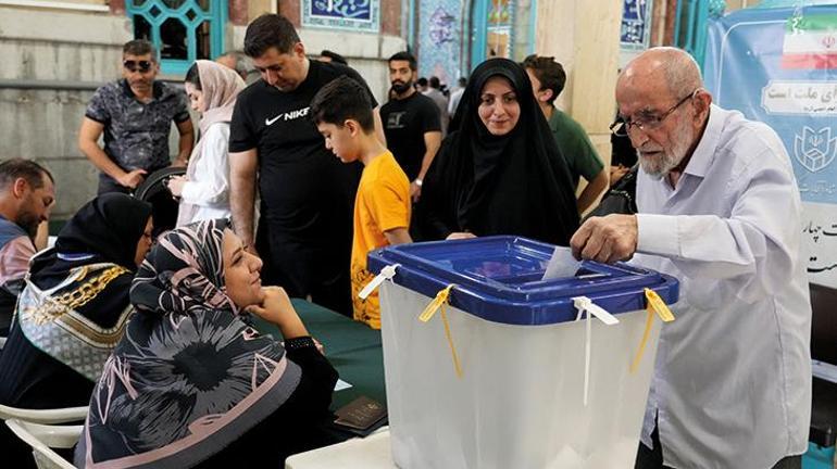 İranda süre ikinci defa uzatıldı Seçmenler saat 22.00ye kadar oy kullanabilecek