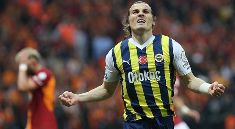 Yıldız oyuncu, Fenerbahçeye imza atmak için İstanbulda Kulüpler anlaşma sağladı