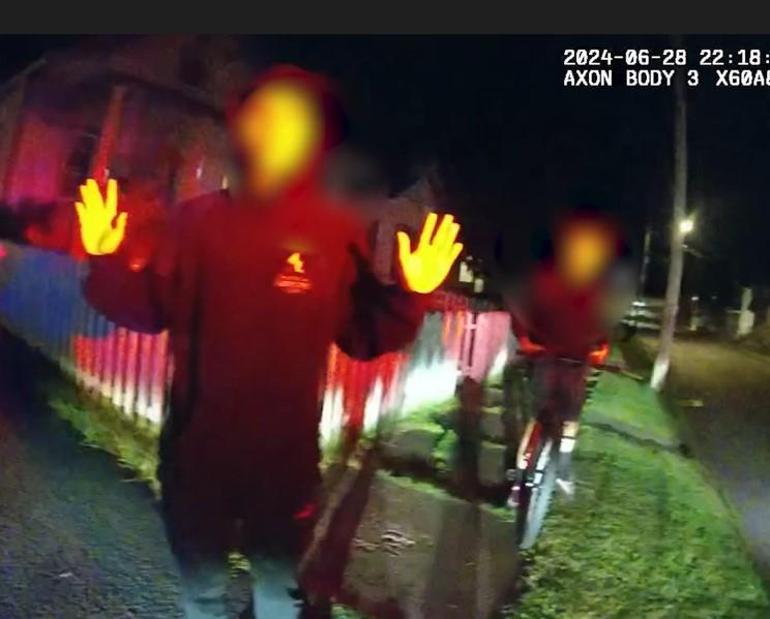 Silah oyuncak kurşun gerçek ABD polisinden skandal, 13 yaşındaki çocuğun son anları kamerada
