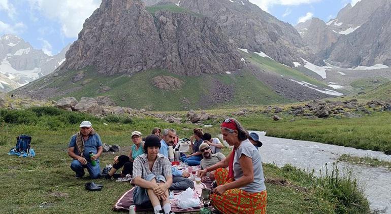 Hakkaride korkutan tablo Son 30 yılda yüzde 50den fazlası yok oldu