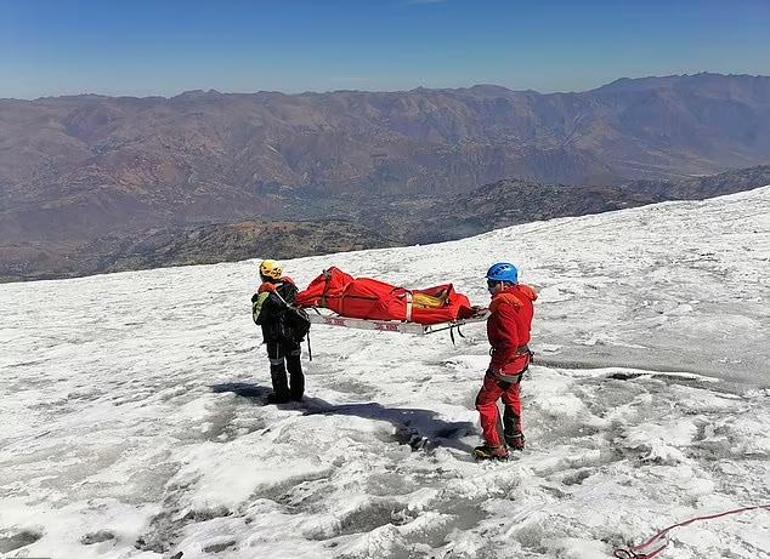 Mumyaya dönüşmüş halde bulundu Huascaránda eriyen buzdan çıktı, 22 yıllık gizem çözüldü