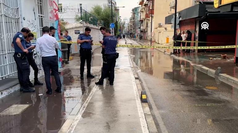 İzmirde korkunç olay Sağanaktan kaçmaya çalışırken elektrik akımına kapılıp öldüler