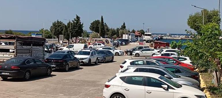 Üç günlük tatil rotası Bozcaada ve Gökçeadaya ziyaretçi akını