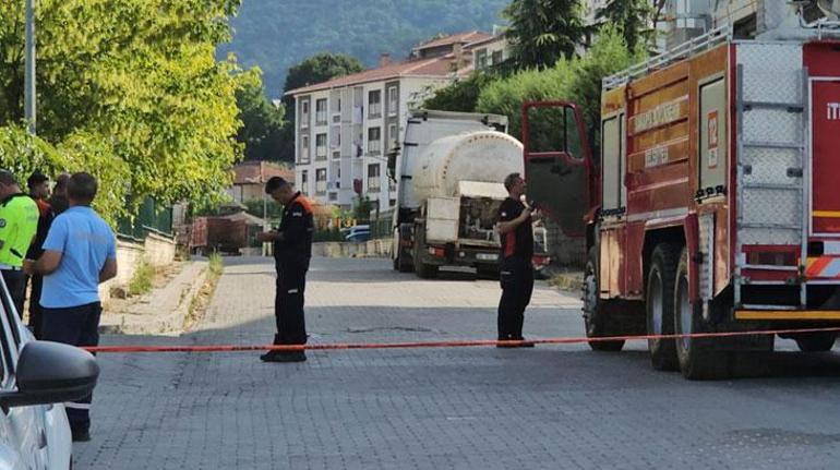 Sakaryada korku dolu dakikalar Oksijen yüklü tankerde sızıntı ekipleri harekete geçirdi