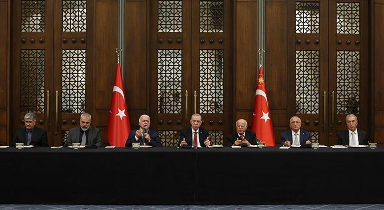 Erdoğan Mah-ı Muharrem Oruç Açma Lokması programına katıldı: Bizi kimse bölemez, ayıramaz, aramıza nifak duvarları öremez