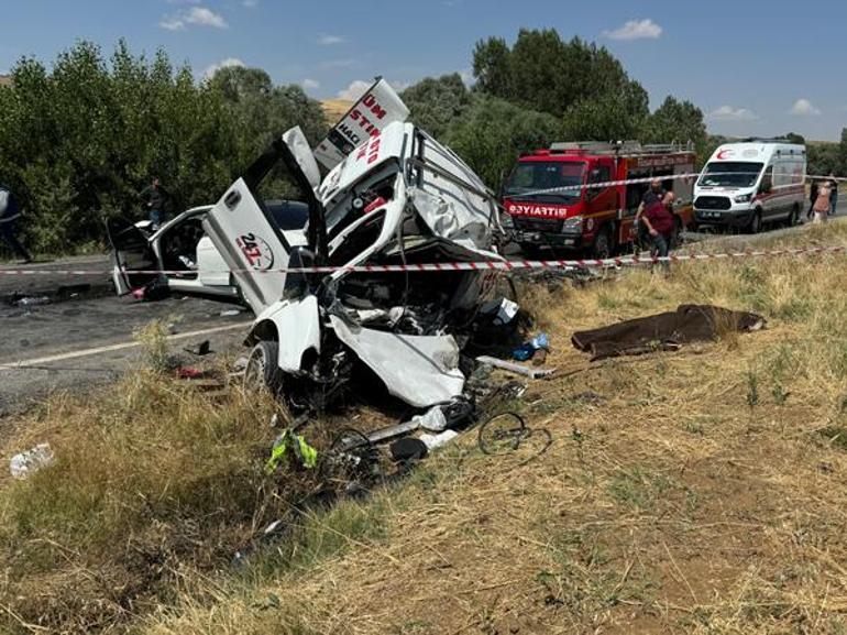 İzmir ve Yozgatta meydana gelen kazalarda 7 kişi hayatını kaybetti