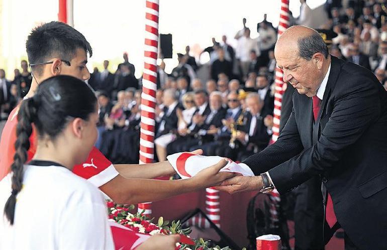 ‘Aynı suda iki kez yıkanılmaz’