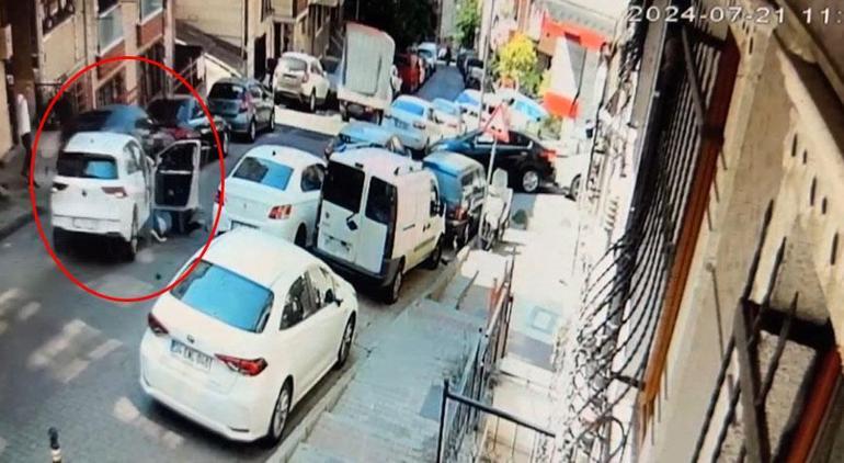 Yer: Kağıthane Kontrolden çıkan otomobilden atladı