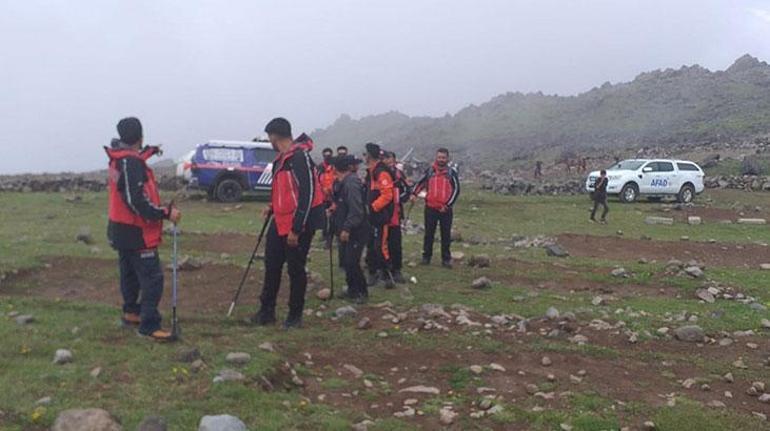 Ağrı Dağında korkunç görüntü Tipide mahsur kalan dağcılar böyle bulundu