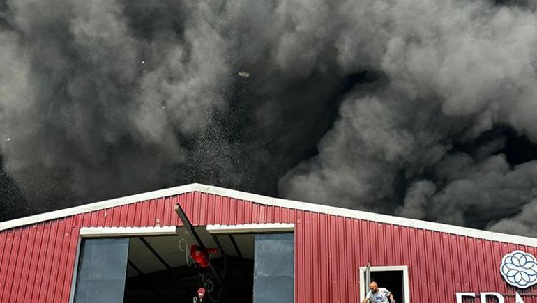 Bursada büyük yangın Dumanlar her yerden görülüyor