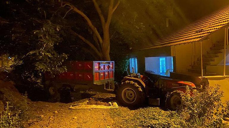 Traktörü süren çocuk sürücü oyun oynayan çocukların arasına daldı 2 kardeş öldü