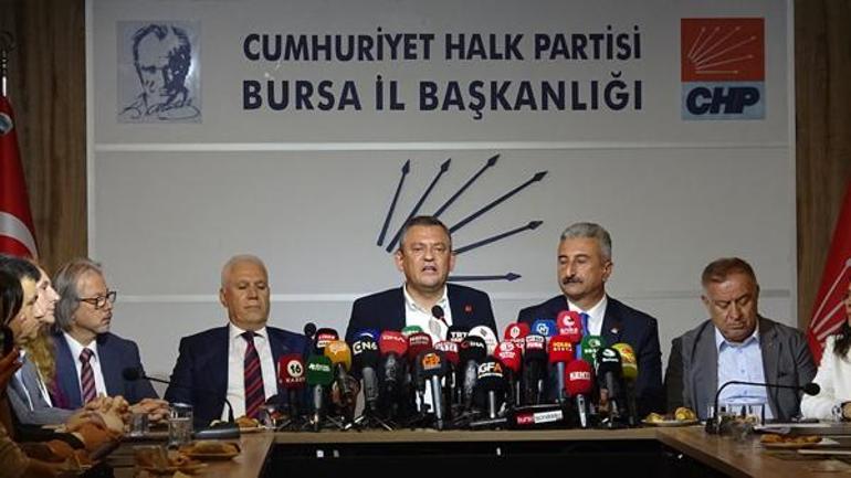 CHP lideri Özel, partisinin Bursa İl Başkanlığında konuştu: Devletle millet yarışmasın