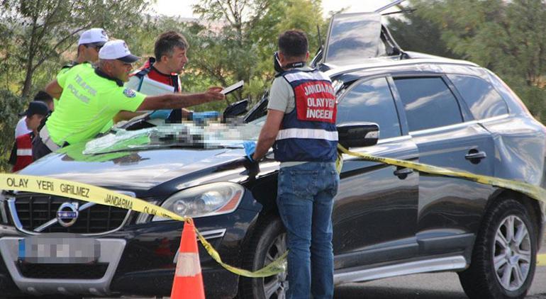 Katliam gibi kaza Kız kardeşler hayatını kaybetti