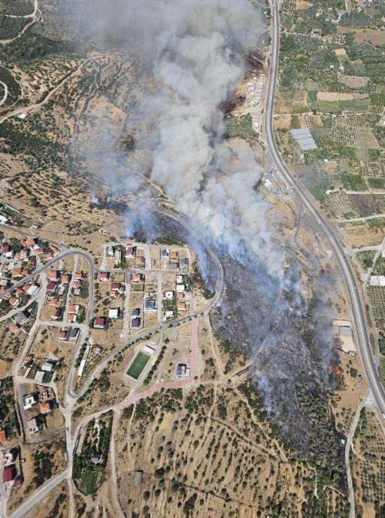 İzmir’de makilik alanda yangını 3 saatte kontrol altına alındı