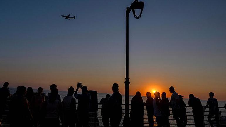 Havada kriz Uçak İsrail yerine Güney Kıbrısa indi, tansiyon tavan