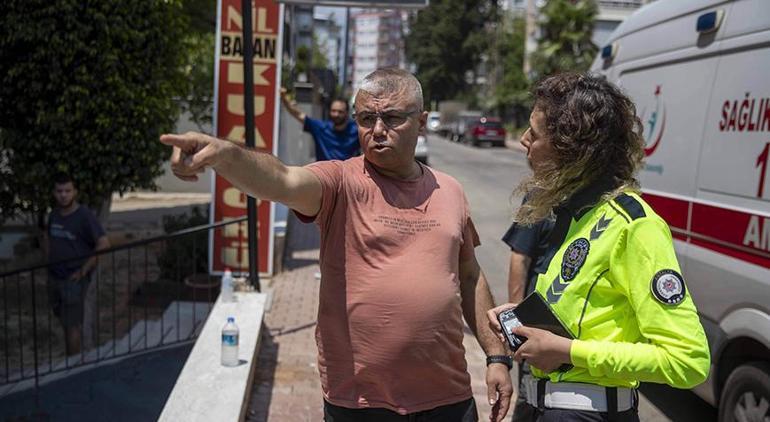 Yer: Antalya Kaza yapan otomobil, apartman bahçesine uçtu