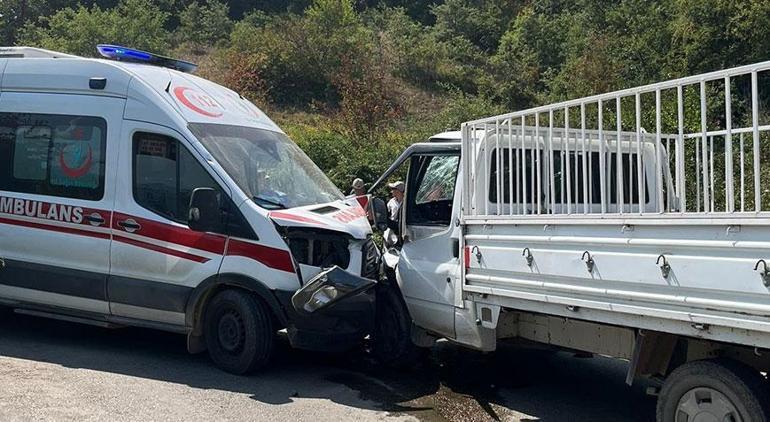 Zamanla yarış Off-road aracı 100 metrelik uçurumdan düştü, 2 kişi helikopterle alındı