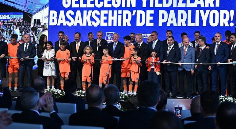 Başakşehir Futbol Akademisi açıldı Erdoğan: Futbola kavga ve ideoloji girmemeli