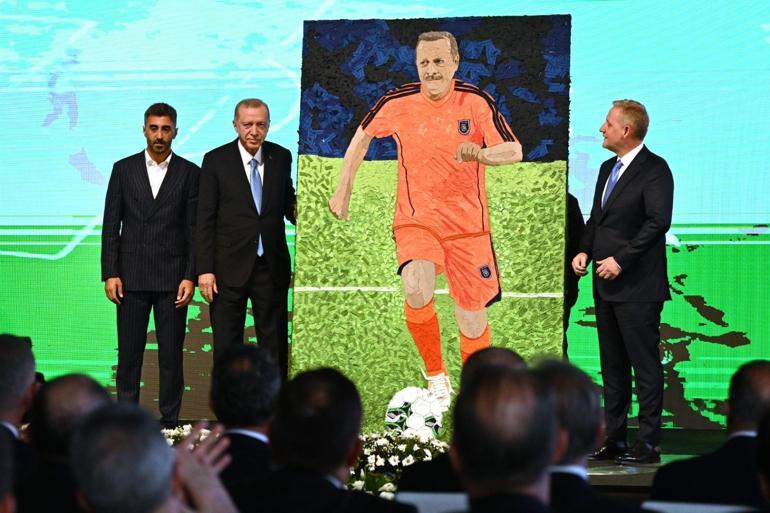 Başakşehir Futbol Akademisi açıldı Erdoğan: Futbola kavga ve ideoloji girmemeli