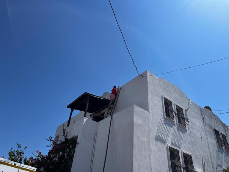 Tatil merkezi Bodrumda kriz Mahallelere su tankerleri taşınıyor