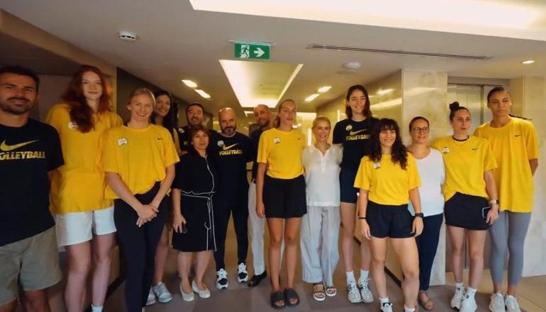 VakıfBankta Zehra Güneş ve Cansu Özbay gelişmesi