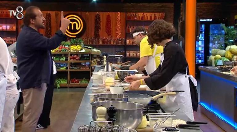 Masterchefte Mavi Takım kaptanı belli oldu Mehmet Şef çok kızdı: Siz burayı ne zannediyorsunuz