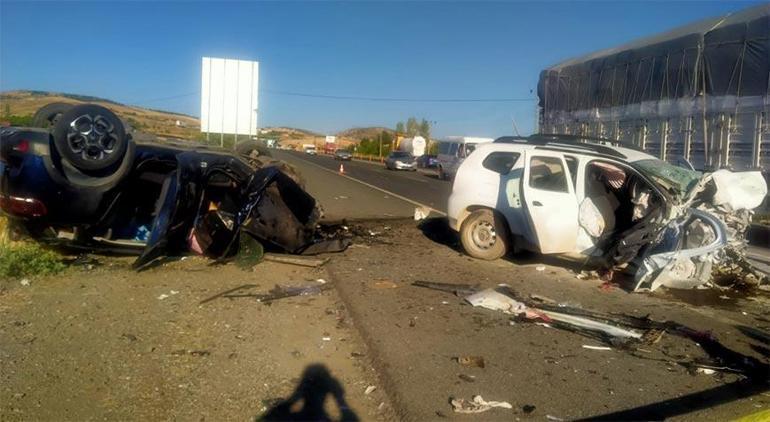 Malatyada zincirleme kaza 2 kişi hayatını kaybetti, 4 yaralı var