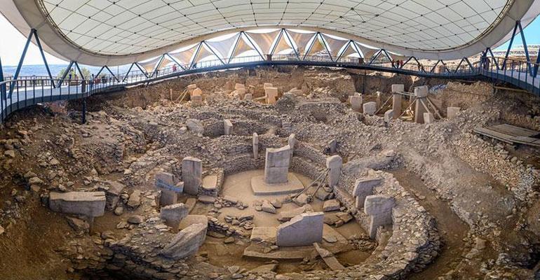 Göbeklitepeden yükselen dut ağacının sırrı 12 bin yıllık soruya cevap aranıyor