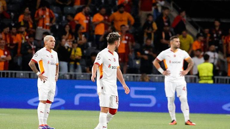 Nihat Kahveci, Galatasaraylı oyuncuyu yerden yere vurdu: Boks yapıyor, arkasını dönemiyor