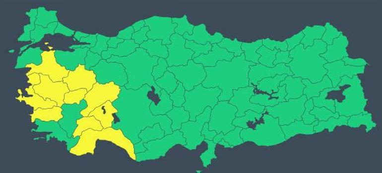 Son dakika… İstanbulu sağanak vurdu Birçok yer sular altında kaldı