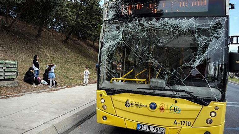 Sabıkalı üst geçitte 12 kaza, 4 ölüm Suç köprüde değil, şoföre ve asfalta bakın