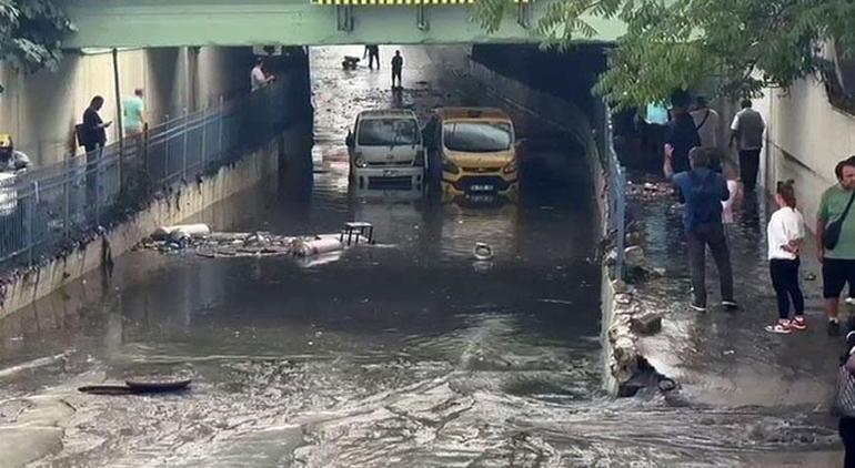 Meteoroloji uyarmıştı İstanbul’u süper hücre vurdu: Yeni uyarı geldi