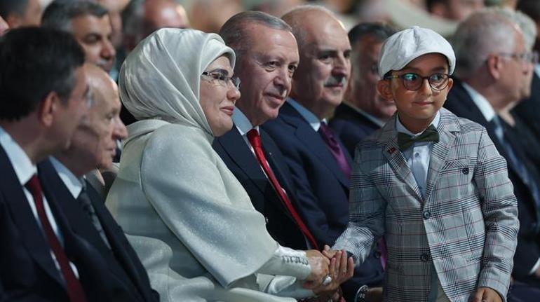 Emine Erdoğandan 30 Ağustos mesajı Zafer, millet olma bilincinin adıdır