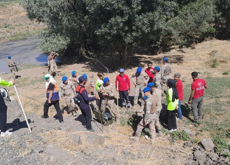 Kayıp Narin Güran soruşturmasında sıcak gelişme Amcası gözaltına alındı