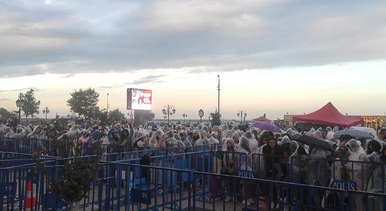 Meteoroloji haritayı güncelledi Peş peşe uyarılar İstanbul dahil sağanak geliyor