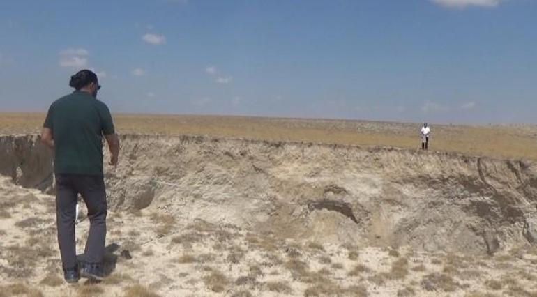 Konyada 10 metrelik yeni obruk Ekipler bölgede