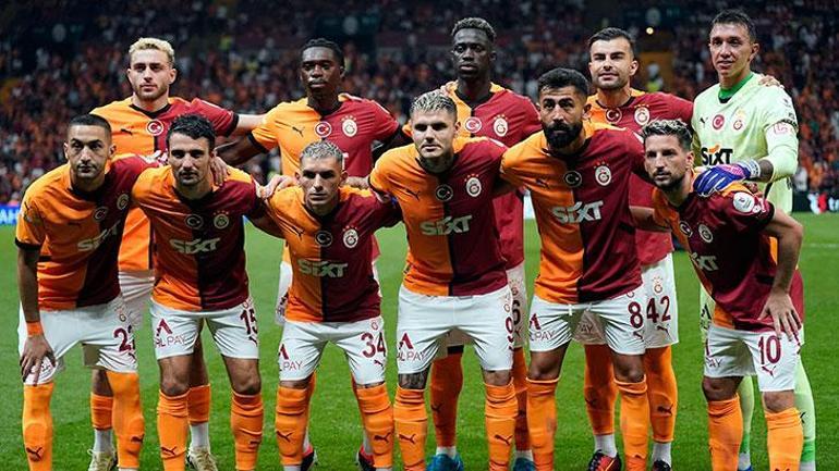 Galatasarayın Avrupa Ligi kadrosu açıklandı 4 isim listeye eklenmedi