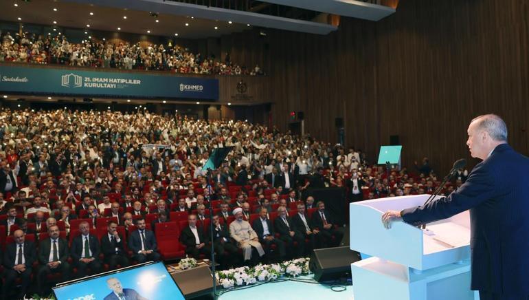 Teğmenlerin kılıçlı yemini Erdoğan: Kendini bilmezler temizlenecek