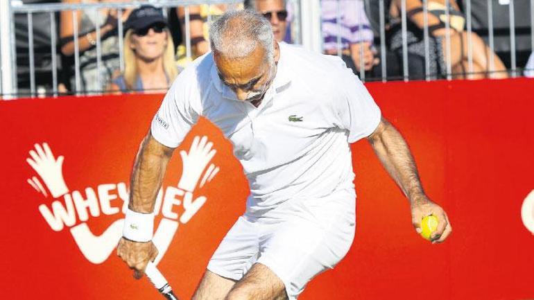 Mansour Bahrami: Stilim sokakta oynadığımız zamandan