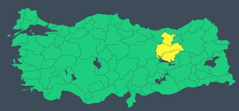 Son dakika... Meteoroloji uyarmıştı İstanbulda sağanak etkili oldu