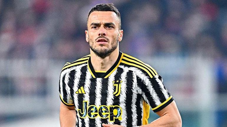 Fenerbahçeden Galatasaraya transfer çalımı Filip Kostic ile anlaşma tamam, İstanbula geliyor