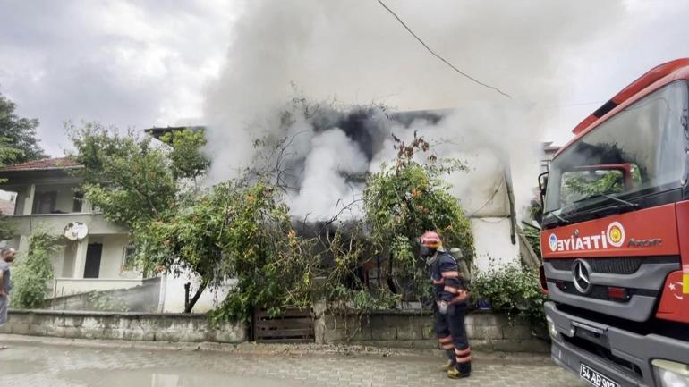 Sınır tanımayan karı-koca kavgası: Biri evi yaktı, diğeri baltayla arabayı parçaladı