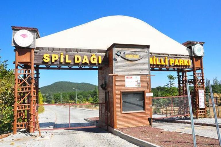 Manisa Spil Dağı Milli Parkına girişler kapatıldı