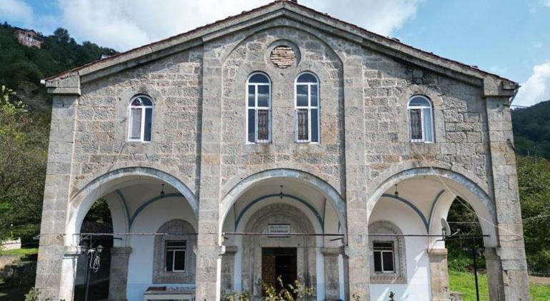 Yer: Trabzon Rumların ziyaret ettiği asırlık cami