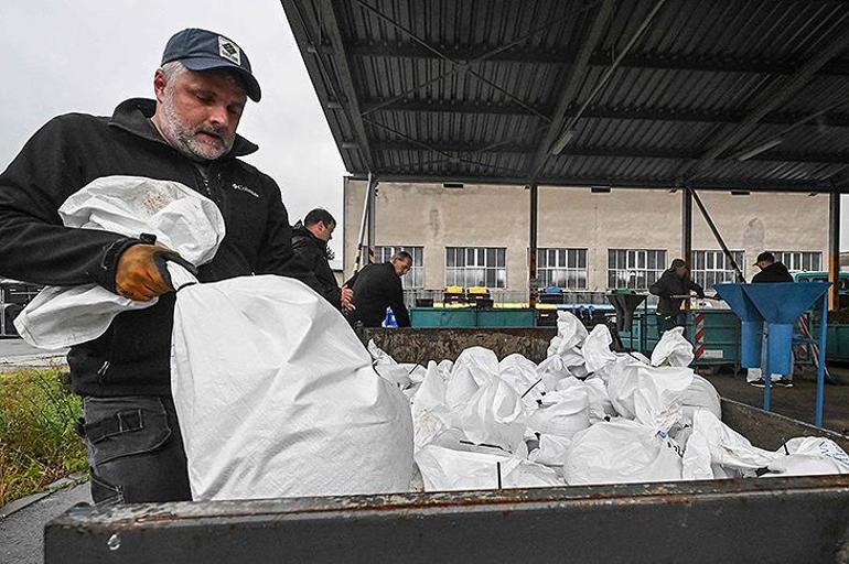 Avrupayı sel vurdu, Polonya ve Romanyada can kayıpları var