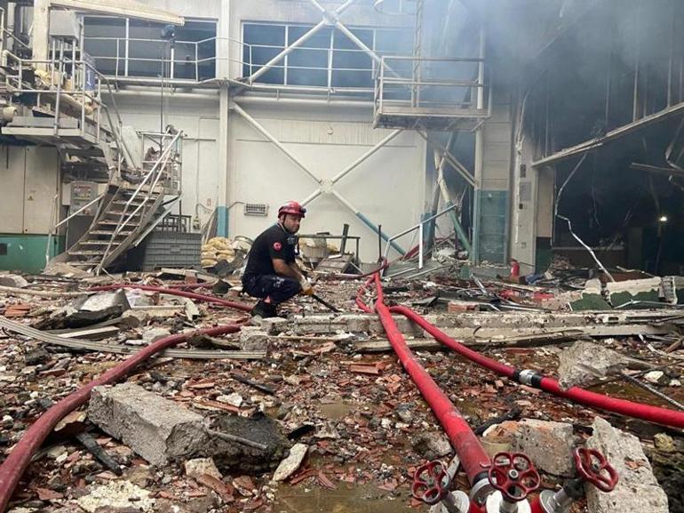 Son dakika Sakaryadaki fabrika patlamasından acı haber Ölü ve çok sayıda yaralı var...