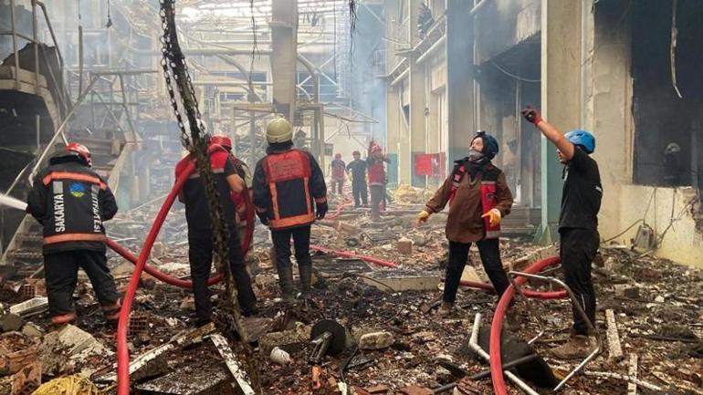 Son dakika Sakaryadaki fabrika patlamasından acı haber Ölü ve çok sayıda yaralı var...