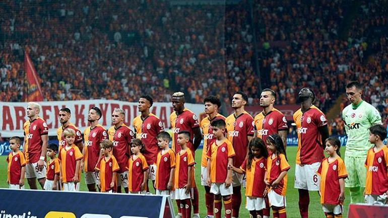 Galatasarayda Okan Buruktan derbi uyarısı Batshuayi ve Jelert kararı